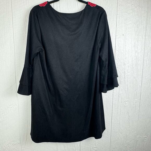 Umgee Womens Medium Dress Black Red Floral Suede Long Bell Sleeve V-Neck Short - Picture 7 of 7